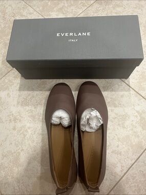 NWT Everlane The Glove Leather mocha Sz 5